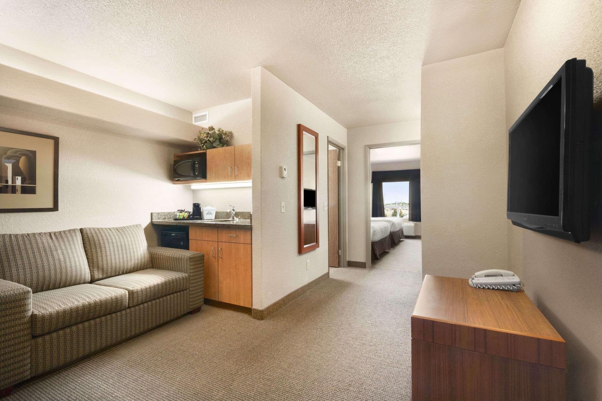 Days Inn By Wyndham Calgary Airport Exteriér fotografie