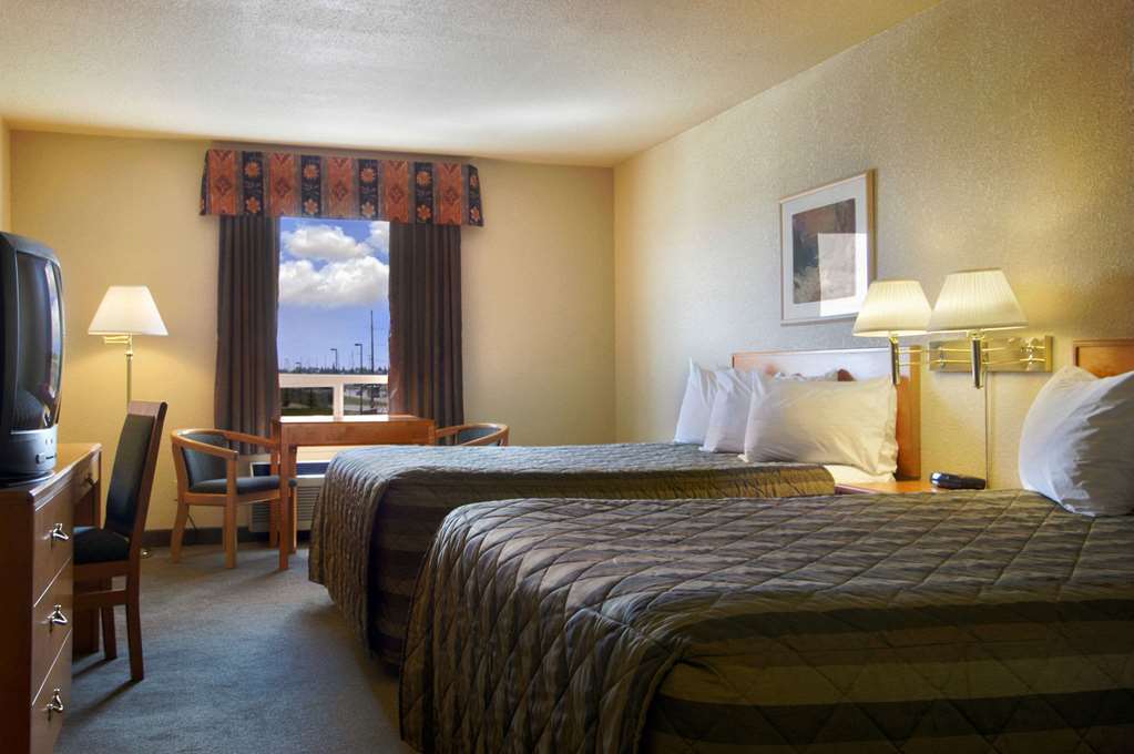 Days Inn By Wyndham Calgary Airport Pokoj fotografie