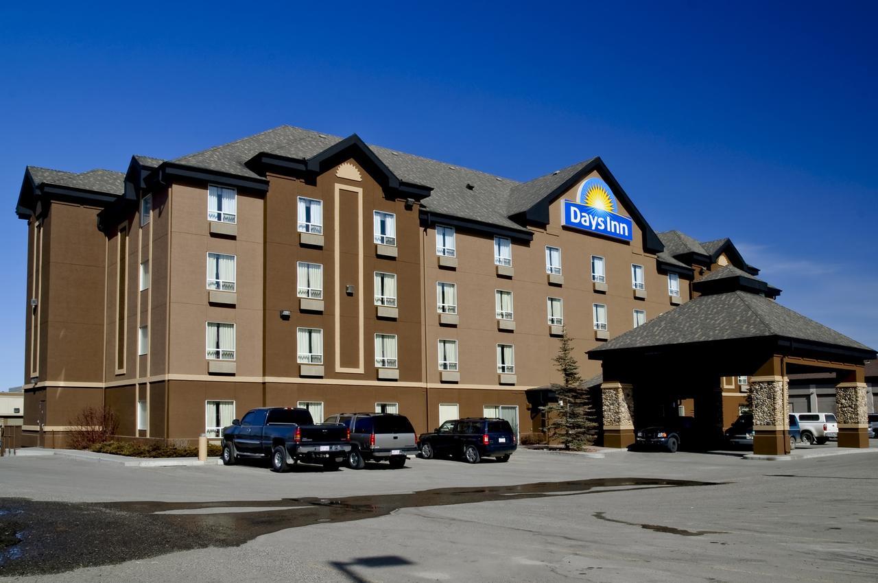 Days Inn By Wyndham Calgary Airport Exteriér fotografie
