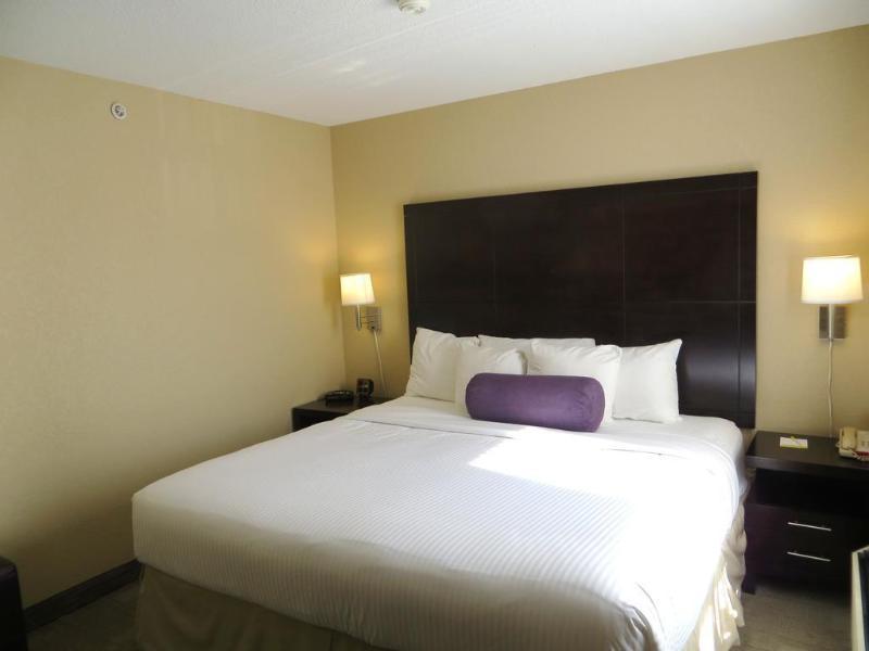 Days Inn By Wyndham Calgary Airport Exteriér fotografie